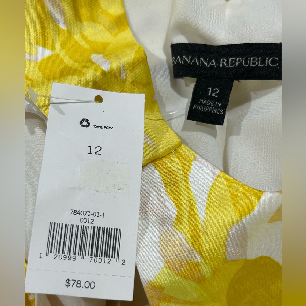 Banana Republic yellow and white peplum top. Sleeveless. Size 12 - Picture 2 of 6